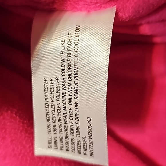 2/$20 Cat & Jack XL Quilted Zip Jacket - Picture 6 of 6
